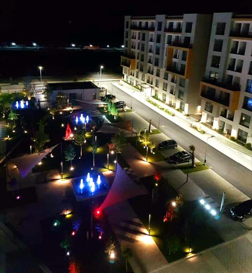 Ferienwohnung Estival Studio By Onix Blue Mamaia Nord Năvodari Exterior foto