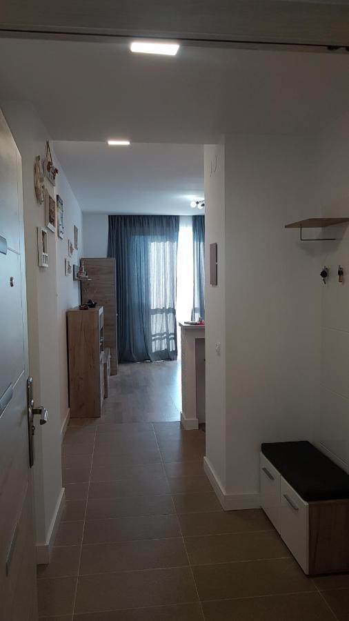 Ferienwohnung Estival Studio By Onix Blue Mamaia Nord Năvodari Exterior foto