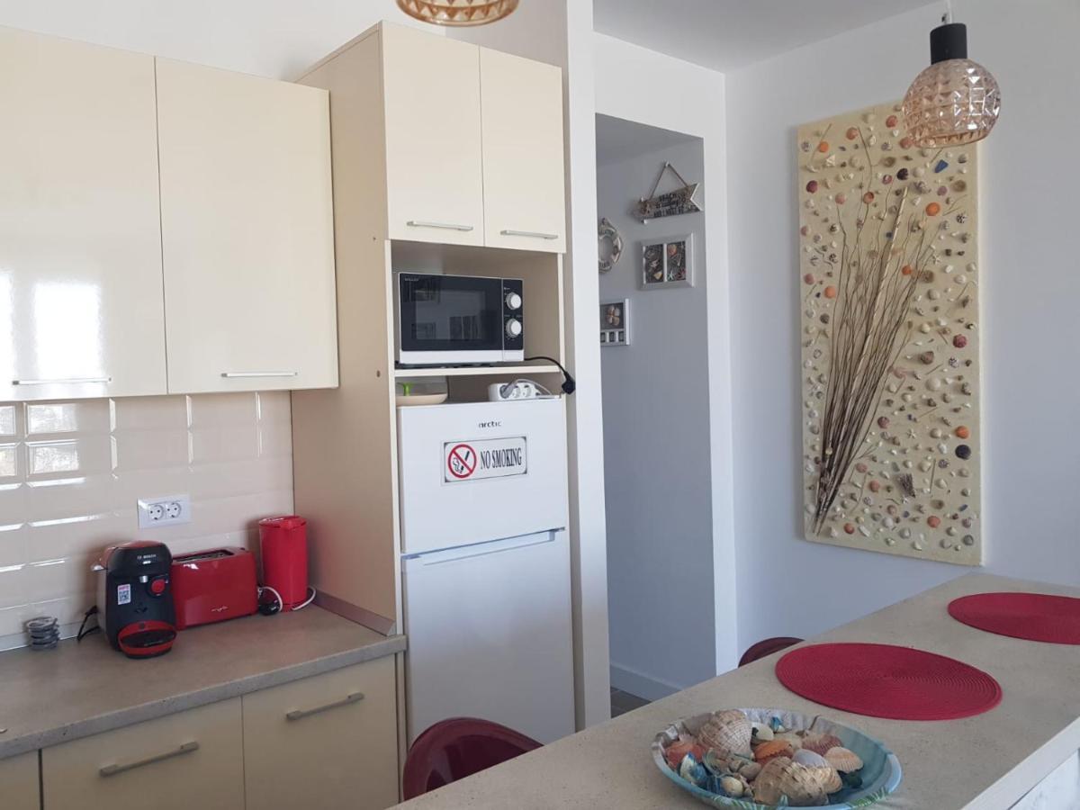 Ferienwohnung Estival Studio By Onix Blue Mamaia Nord Năvodari Exterior foto